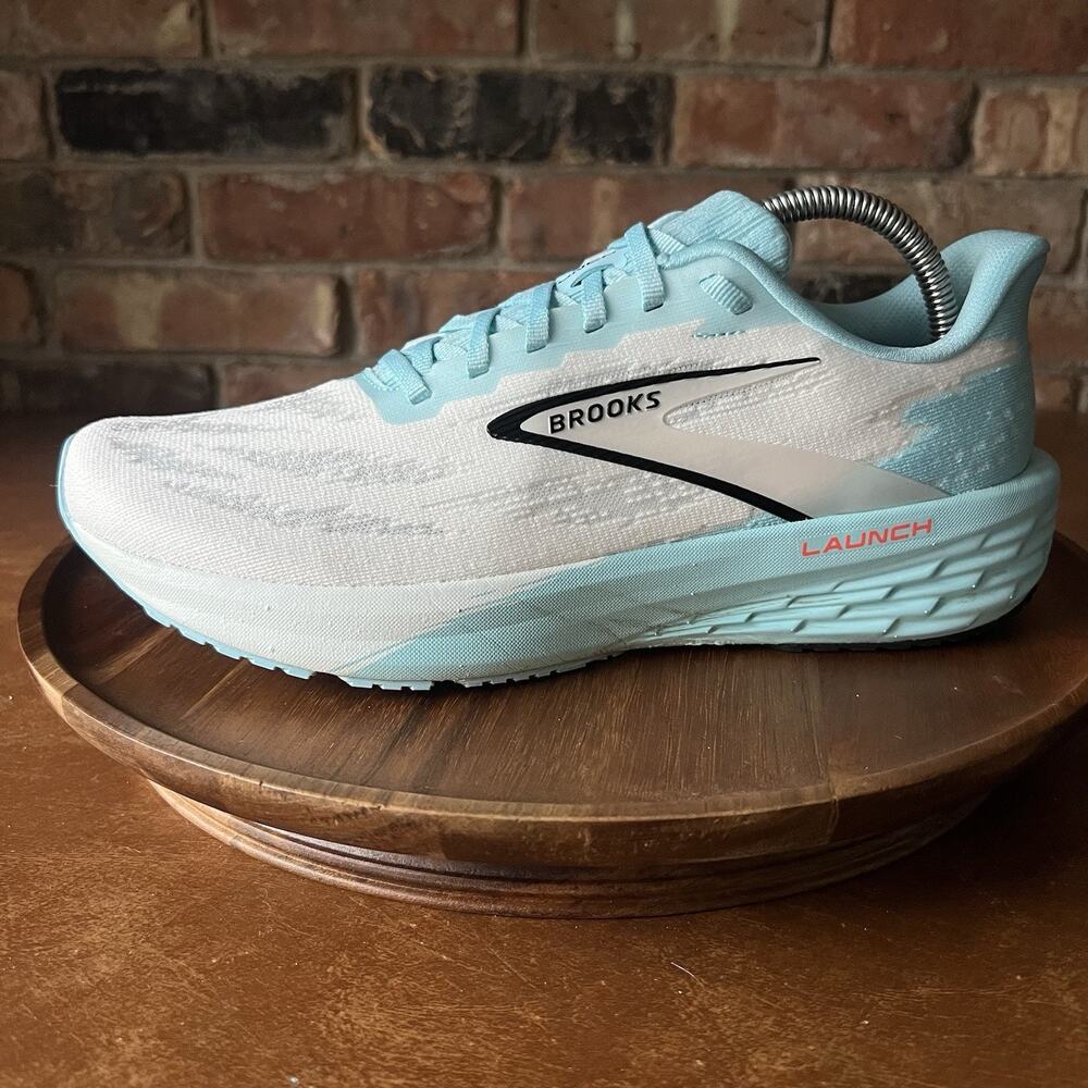 Brooks Launch 11 Men's 9 White Blue Daily Road Running Walking Shoes Sneakers